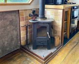 Solid fuel stove